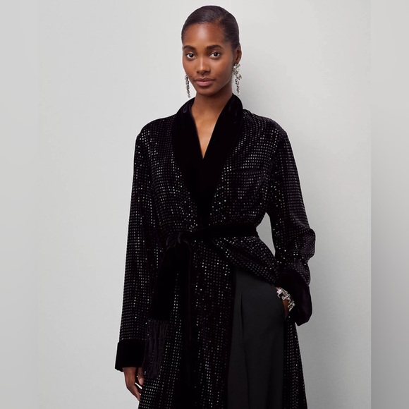 Ralph Lauren Collection Sullivan Embellished Velvet Robe-Coat - Picture 5 of 10